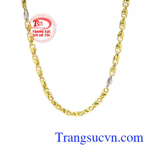 Dây chuyền phái mạnh thời trang nam tính.