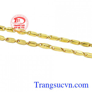 Dây chuyền phái mạnh xu hướng vàng 10k đảm bảo chất lượng.