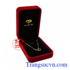 Dây chuyền trái tim gắn kết đẹp.