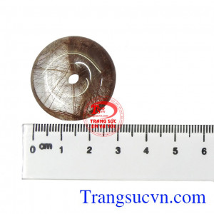 Đồng xu thạch anh tóc an nhiên có giấy kiểm định đá quý uy tín, giao hàng nhanh trên toàn quốc.