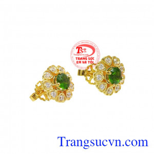 Hoa tai Diopside duyên dáng giao hàng tận nơi.