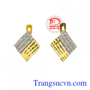 Hoa tai vàng tây hiện đại kiểu dáng trẻ trung, hiện đại là sự lựa chọn hoàn hảo cho các quý cô.