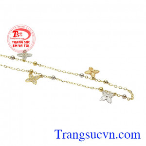 Thiết kế trẻ trung, phong cách thời trang giúp cho đôi chân người dùng càng thêm quyến rũ. Lắc chân nữ đẳng cấp