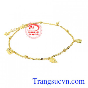 Với kiểu dáng trẻ trung và dễ thương là điểm đặc biệt giúp cho nữ giới trông hiện đại và xinh xắn hơn.