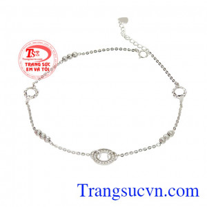 Lắc chân vàng trắng thời thượng món quà yêu thương để dành tặng cho cô gái của bạn.