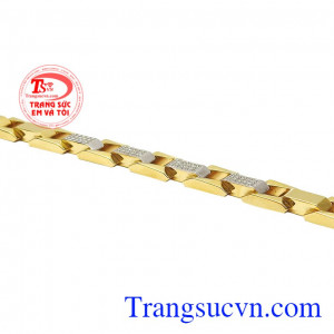 Sản phẩm phù hợp với nhiều độ tuổi, có thể làm quà tặng cho người thân và bạn bè. Lắc nam vàng tây lịch lãm