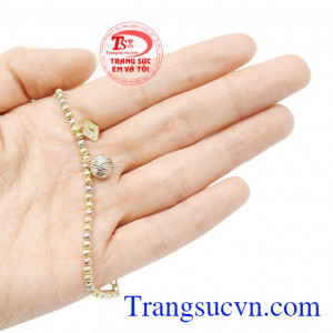 Lắc tay bi nữ thời trang tinh tế.