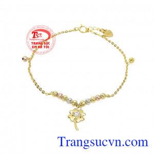 Lắc tay cỏ bốn lá dễ thương