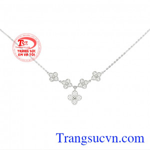 Lắc tay cỏ bốn lá phong cách nhận đặt chế tác theo yêu cầu, bảo hành uy tín, giao hàng toàn quốc. 