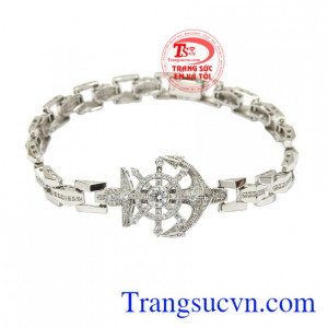 Lắc tay nam mỏ neo được chế tác độc đáo mang đến nét cá tính cho phái mạnh.