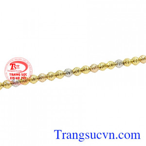 Lắc tay nhập khẩu duyên dáng là món quà tặng hoàn mỹ để dành cho người con gái của bạn.