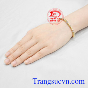 Lắc tay nhập khẩu duyên dáng đẹp.