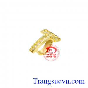 Sản phẩm có thể đặt thiết kế theo yêu cầu. Mặt dây chữ T nhỏ xinh