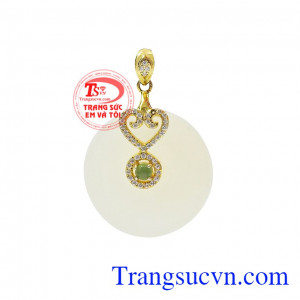 Mặt ngọc jadeite bọc bạc