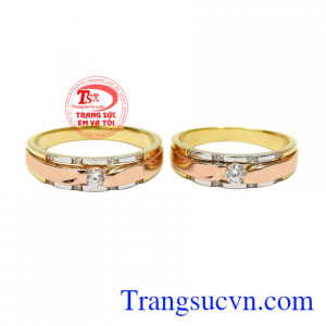 Nhẫn cưới là kỉ vật yêu thương gắn bó cùng các cặp đôi đến cuối cuộc đời.