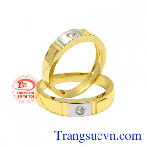 Nhẫn cưới vàng tây chung đôi bảo hành chu đáo.