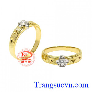 Là minh chứng cho một tình yêu đẹp bước sang một cuộc sống mới, kỷ vật hạnh phúc dành cho các cặp vợ chồng.