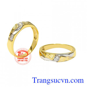 Và hôn nhân chính là một khởi đầu mới cho cuộc sống của hai con người xa lạ yêu thương nhau và muốn gắn bó với nhau cả đời.