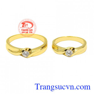 Ngày nay, nhẫn cưới đang dần được hiện đại hóa với nhiều thiết kế độc đáo hợp với xu hướng nhưng vẫn giữ ý nghĩa của nó.