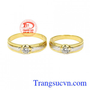 Các nhà chế tác hoàn kim đã chăm chút cẩn thận và tỉ mỉ để tạo ra một sản phẩm hoàn hảo.