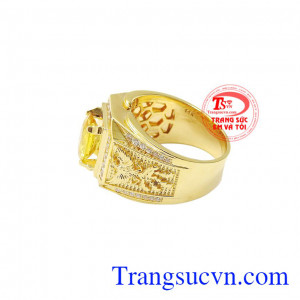Hình ảnh này đã tạo nên cảm hứng sáng tạo cho các nhà chế tác kim hoàn. Nhẫn nam sapphire vàng rồng phượng