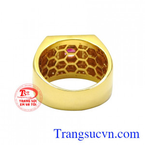 Nhẫn nam vàng màu phong cách đẹp.