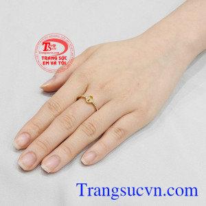 Nhẫn nữ ổ khóa tình yêu