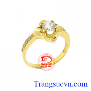 Nhẫn nữ vàng màu nổi bật đẹp.