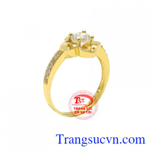 Nhẫn nữ vàng màu nổi bật món quà ý nghĩa chứa đựng yêu thương dành cho phái đẹp.