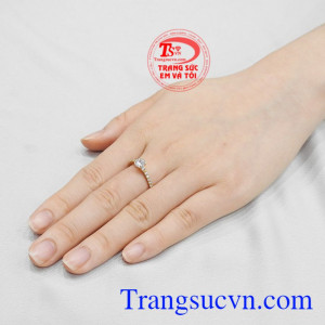 Nhẫn nữ vàng tây nhỏ xinh