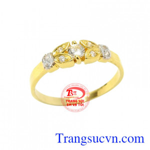 Nhẫn nữ vàng tây trang nhã đẹp.