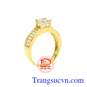 Nhẫn nữ vàng tây xu hướng được chế tác kiểu dáng vô cùng ấn tượng từ vàng 10k.