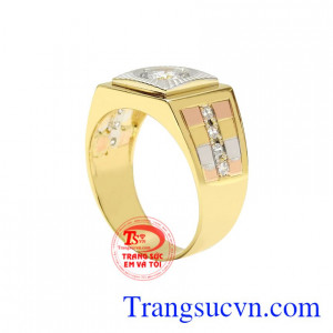 Chiếc nhẫn này mang đến vẻ điển trai và hợp thời trang cho cánh mày râu.