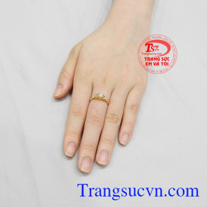 Nhẫn vàng tây tiểu thư giao hàng toàn quốc, bảo hành uy tín.