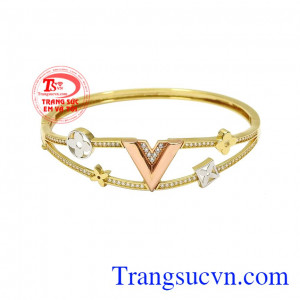 Vòng tay nữ sành điệu