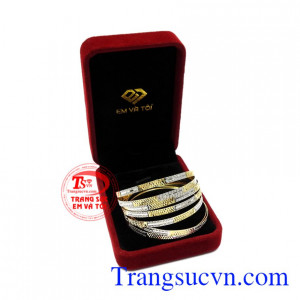 Vòng tuần vàng tây chất lượng nữ tính.