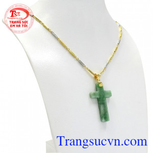 Từ xưa ngọc cẩm thạch đã được nhiều người biết đến và sử dụng nhiều để thể hiện phong cách và khẳng định vị thế.