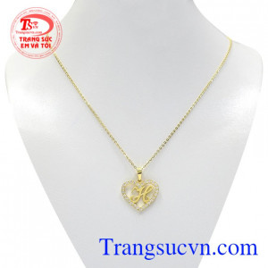 Bộ trang sức chữ H nổi bật