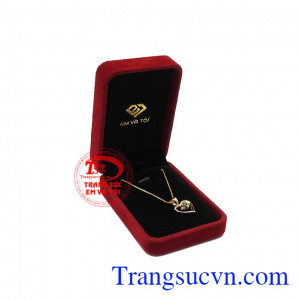 Bộ trang sức vàng trái tim yêu thương bảo hành uy tín, giao hàng toàn quốc. 