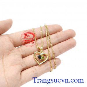 Hãy đến với Trang sức Em và Tôi để lựa chọn sản phẩm phù hợp nhất với bạn. Bộ trang sức vàng trái tim yêu thương