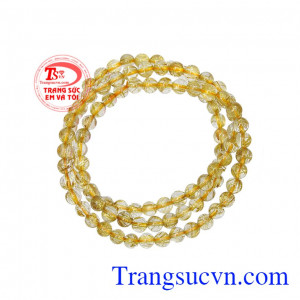 Chuỗi tay thạch anh tóc phát lộc hợp phong thủy.