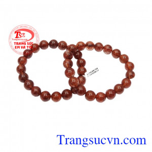 Việc đeo đá này thường xuyên còn giúp tâm trí bừng sáng, tìm thấy sự vui vẻ và lạc quan trong cuộc sống. Chuỗi thạch anh tóc đỏ 11 ly đẹp