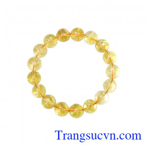 Với những người Yoga chuyên nghiệp tin rằng, đá thạch anh vàng có tác động tích cực đến não bộ và hệ tiêu hóa. Chuỗi thạch anh vàng đẹp 12 ly