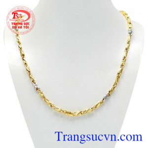 Dây chuyền phong cách thời trang dành riêng cho phái mạnh.