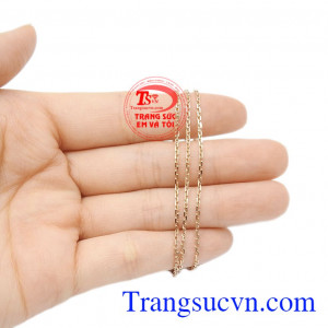 Thiết kế trang nhã, hợp thời trang. Dây chuyền vàng hồng nữ tính