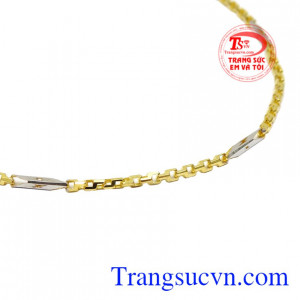 Dây chuyền vàng sành điệu thanh toán an toàn.