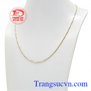 Kiểu dáng thời trang, trẻ trung và phong cách. Dây chuyền vàng tây 18k