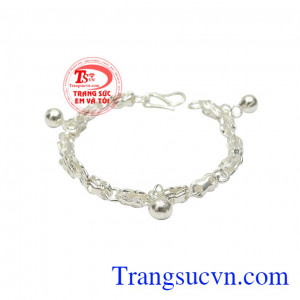 Lắc bạc trẻ em dễ thương