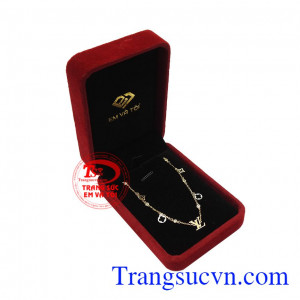 Lắc chân nữ vàng duyên dáng tinh tế.