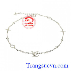 Lắc chân vàng trắng xu hướng được nhập khẩu tại Hàn Quốc đảm bảo chất lượng.